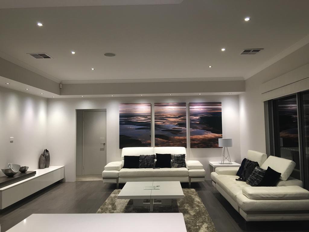 壮丽海滩度假屋 Jindalee 外观 照片